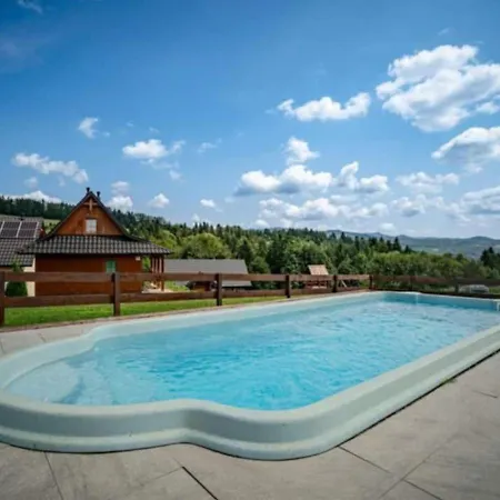 Chatki Niwkii U Zbója Z Antresolą